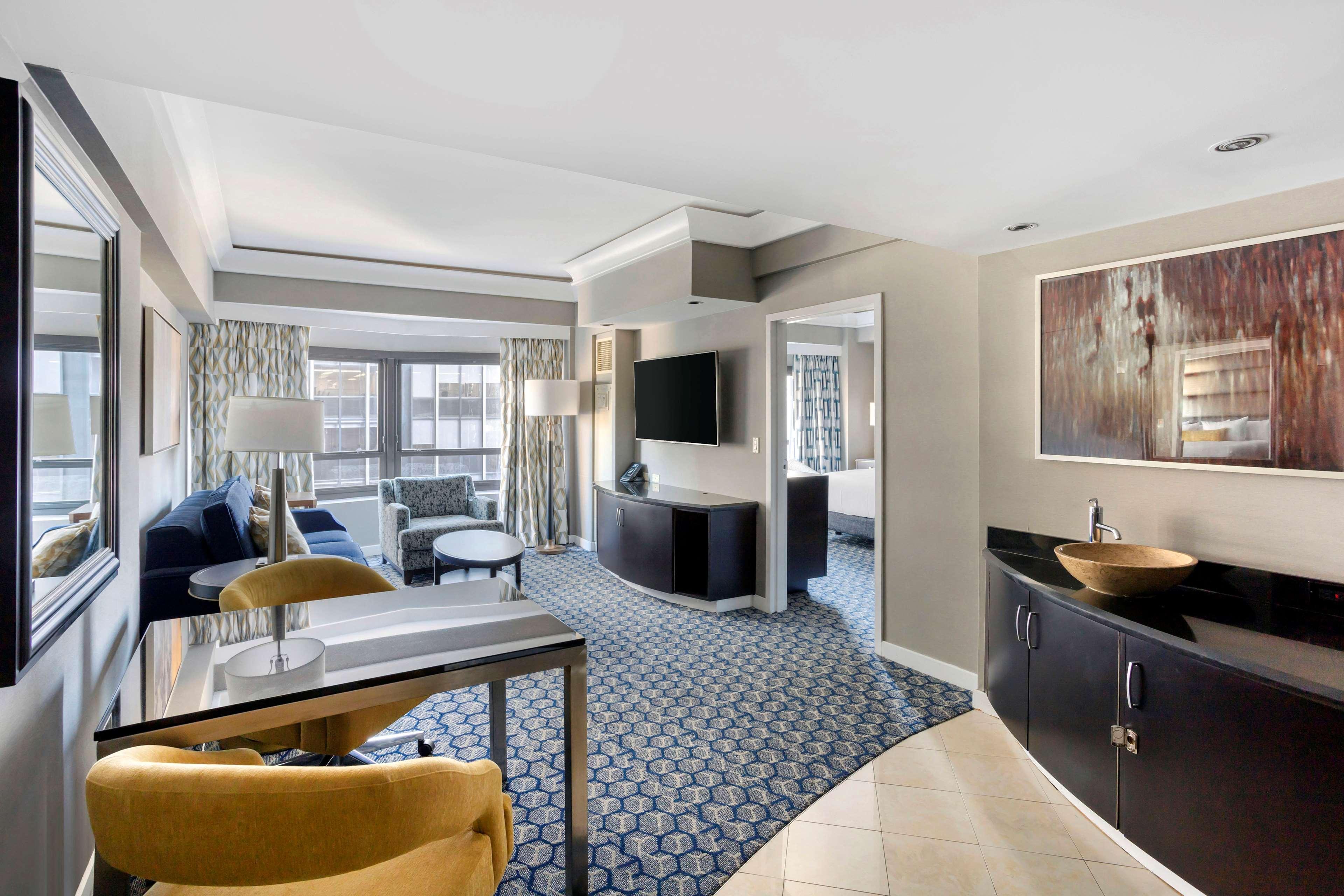 Hilton Club New York Hotel Exterior photo